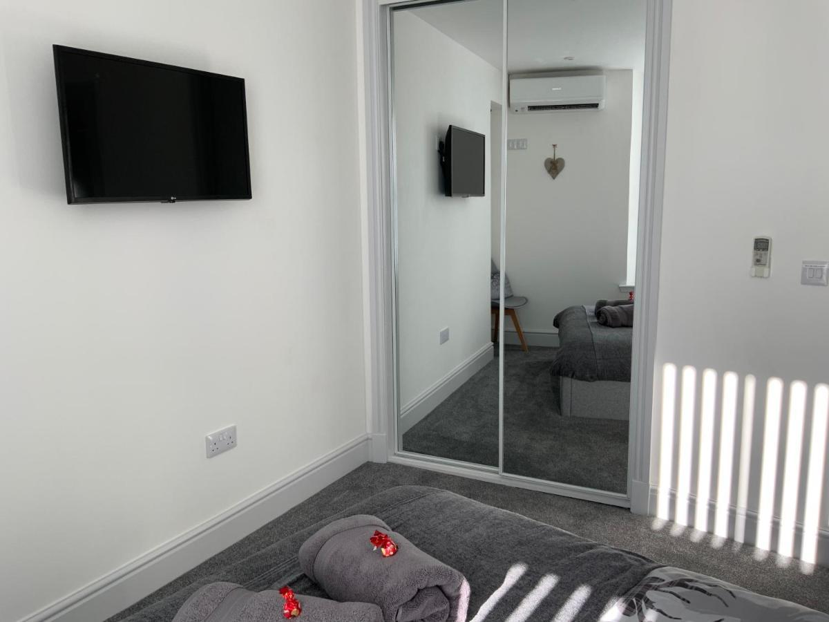 Kincardine O'Neil Deeside Snugs Apartments מראה חיצוני תמונה
